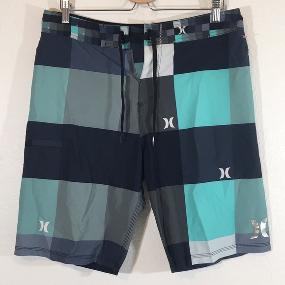 Hurley Board Shorts Men's size 32 - Picture 1 of 6